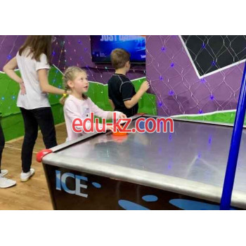Детские игровые залы и площадки Лазертаг арена - на портале на relax555.ru